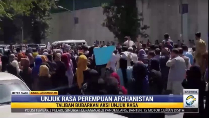 Massa menuduh Pakistan membantu serangan Taliban di Phansyir Utara. Metro TV