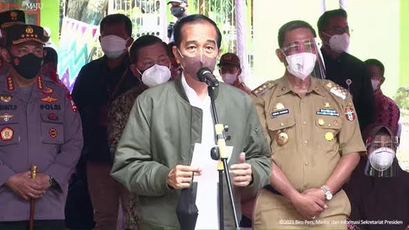 Muluskan PTM, Jokowi Ingin Semakin Banyak Pelajar Divaksin