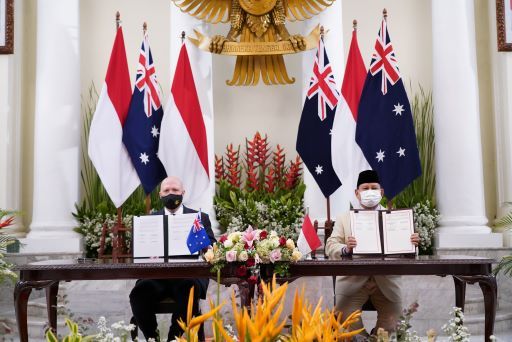 Menteri Pertahanan RI-Australia menandatangani nota kesepahaman kerja sama di bidang pertahanan. Foto: Dok. Kemenlu RI.