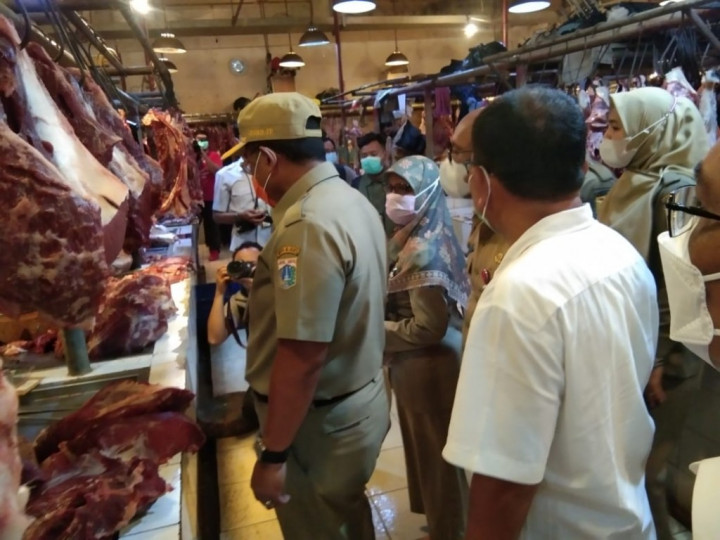 Dugaan Penjualan Daging Anjing di Pasar Senen Diselisik