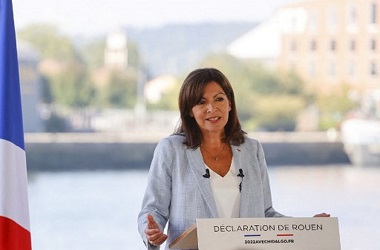 Wali Kota Paris Anne Hidalgo <i>Nyapres</i> untuk Pemilu Prancis 2022