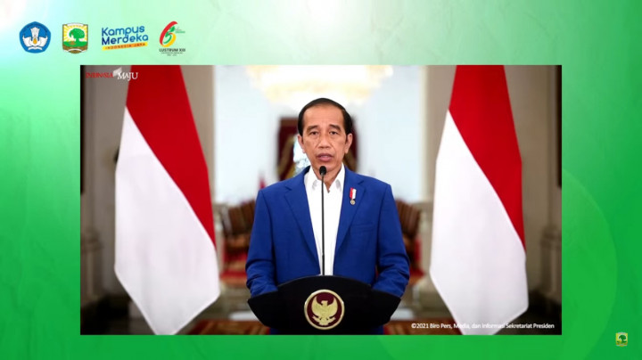 Jokowi Ajak Unand Ambil Peran Hadapi Era Disrupsi