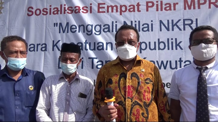 Anggota DPR Fraksi NasDem Menjaga Keutuhan NKRI di Flores Timur