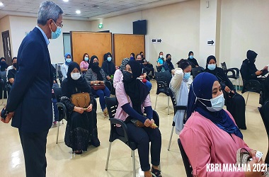 Sekitar 200 WNI di Bahrain Terima Vaksinasi Covid-19