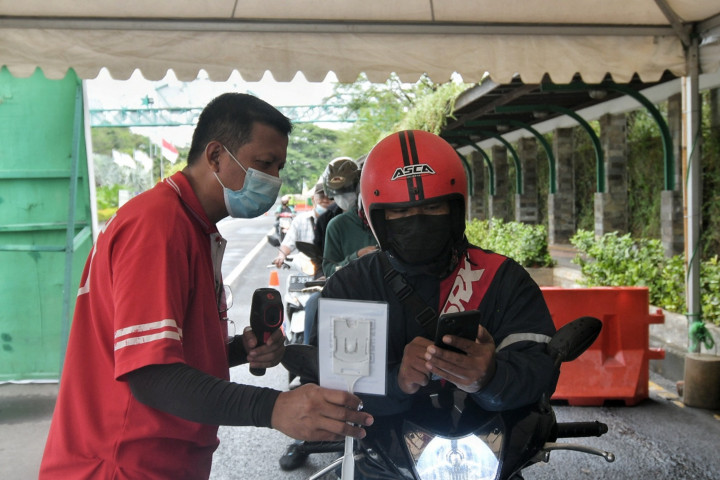 Pemerintah Lakukan Uji Coba PeduliLindungi di 20 Destinasi Wisata