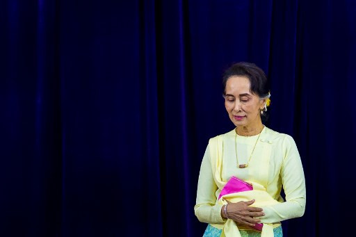 Aung San Suu Kyi Hadir di Pengadilan Walau Masih Sakit
