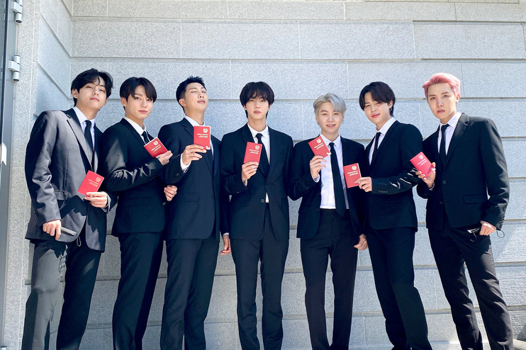 Jadi Utusan Khusus Presiden Moon Jae In, BTS Dapat Paspor Diplomatik