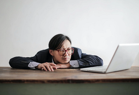 Tidak Semangat Kerja? Bisa Jadi Kamu sedang Demotivasi