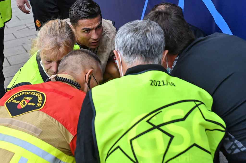 Ronaldo Meng-'KO' Steward di Laga MU Kontra Young Boys