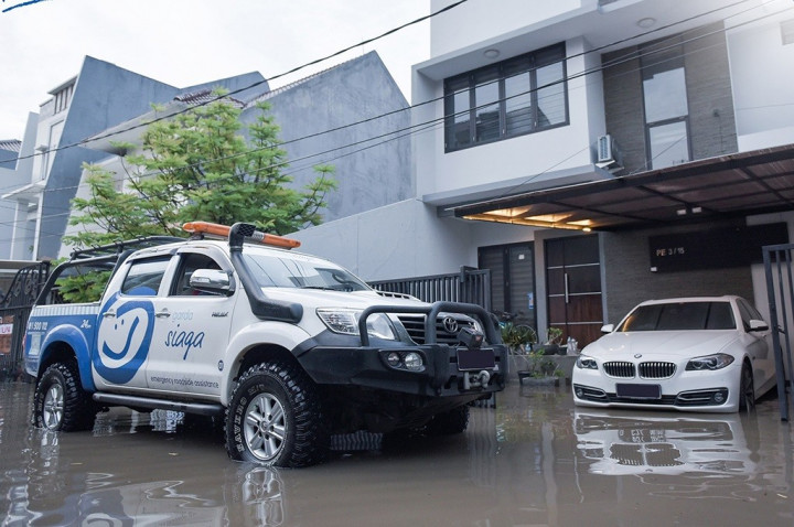 Langkah Penanganan Mobil Yang Terendam Banjir, Awas Ditolak Asuransi