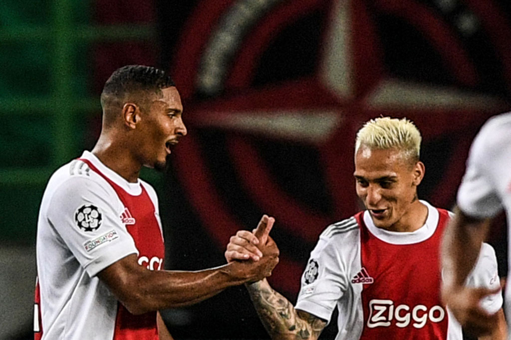 Liga Champions: Sebastien Haller Quattrick, Ajax Lumat Sporting 5-1