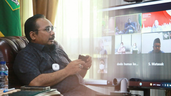 Menag Targetkan Vaksinasi Siswa Madrasah dan Santri Rampung September