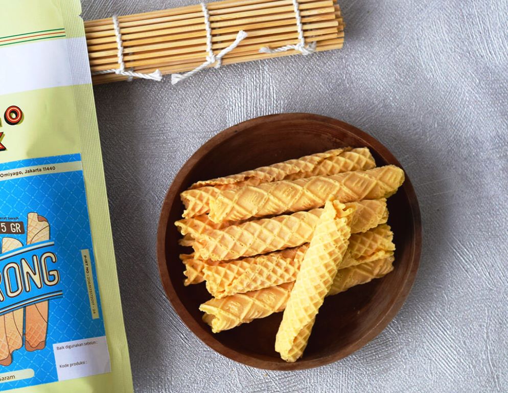 Kue Semprong, camilan andalan sore hari (Foto: Omiyago)