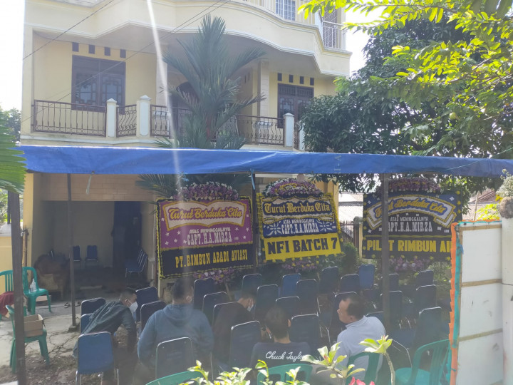 Pilot Kapten Mirza Baru Bekerja 8 Bulan di Maskapai Rimbun Air