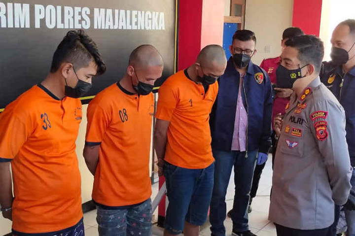 Sekap Penjaga Toko, 3 Polisi Gadungan Diciduk