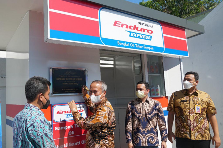 Sekarang Bisa Tukar Sampah dengan Oli Motor dan Servis Ringan