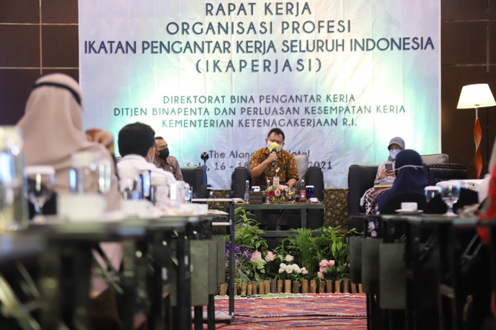 Kemenaker Minta IKAPERJASI Tingkatkan Potensi dan Profesionalisme