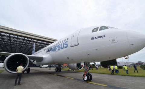 Airbus Sepakat untuk Restrukturisasi Pesanan Jet AirAsia