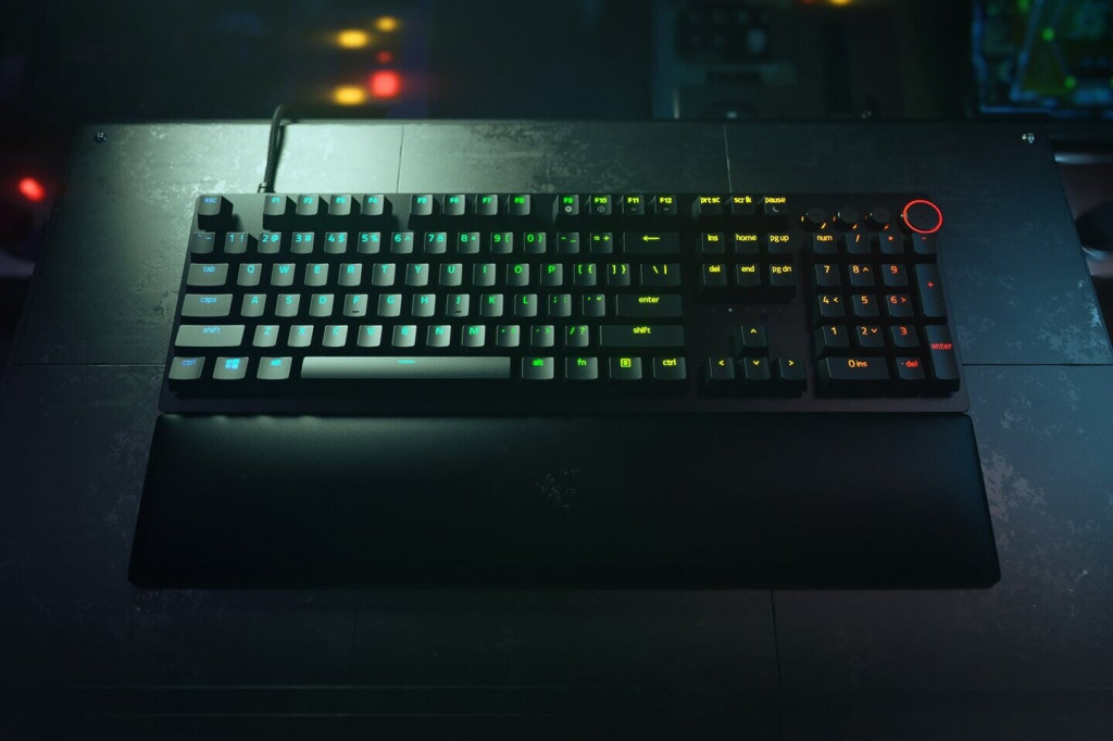 Razer Huntsman V2.