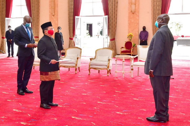 Dubes RI Hery Serahkan Surat Kepercayaan ke Presiden Uganda