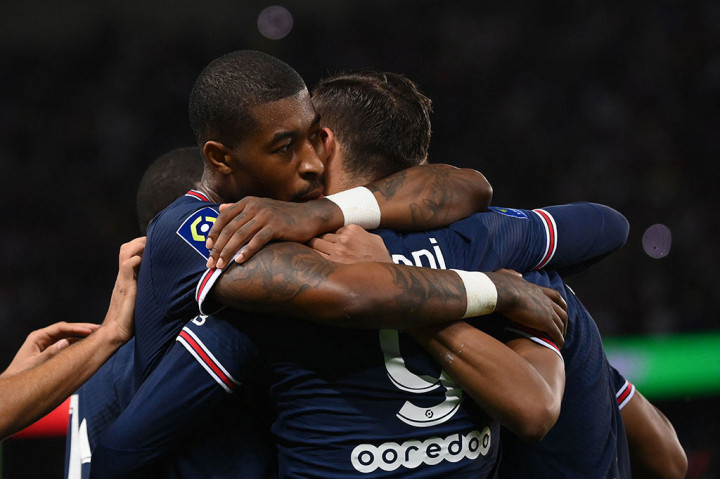 PSG Vs Lyon:  Icardi Bawa Les Parisiens Menang 2-1