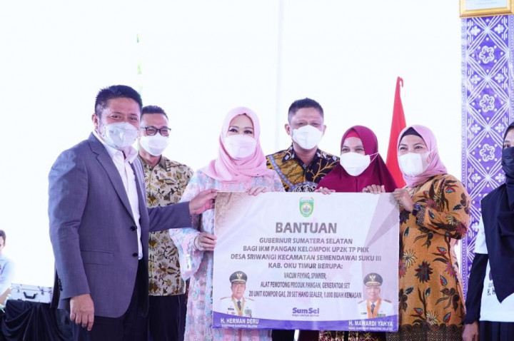 Herman Deru Bangga OKU Timur Peringkat IV Nasional Produksi Padi Tertinggi