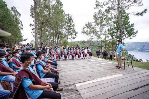 Danau Toba. Foto : Kemenparekraf.