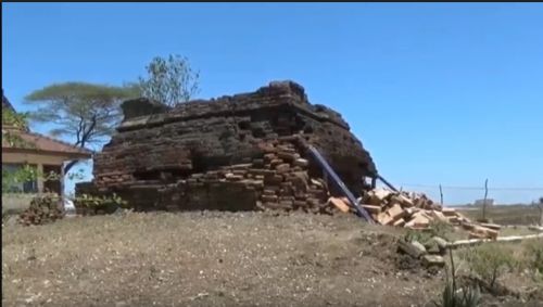 Candi Peninggalan Kerajaan Majapahit di Sidoarjo Ambrol