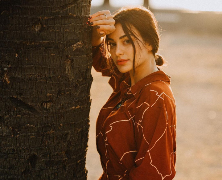 Nora Alexandra Geram Dikritik karena Berfoto Seksi