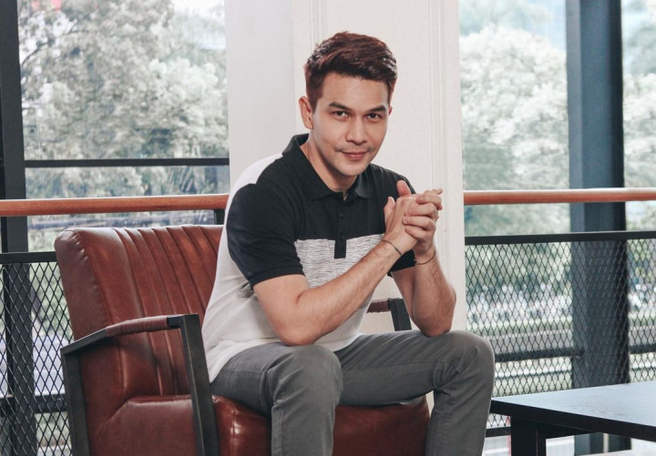 Paman Tampilkan Wajah Jonathan Frizzy dengan Luka Cakar