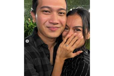 Eva Celia Dilamar Demas Narawangsa