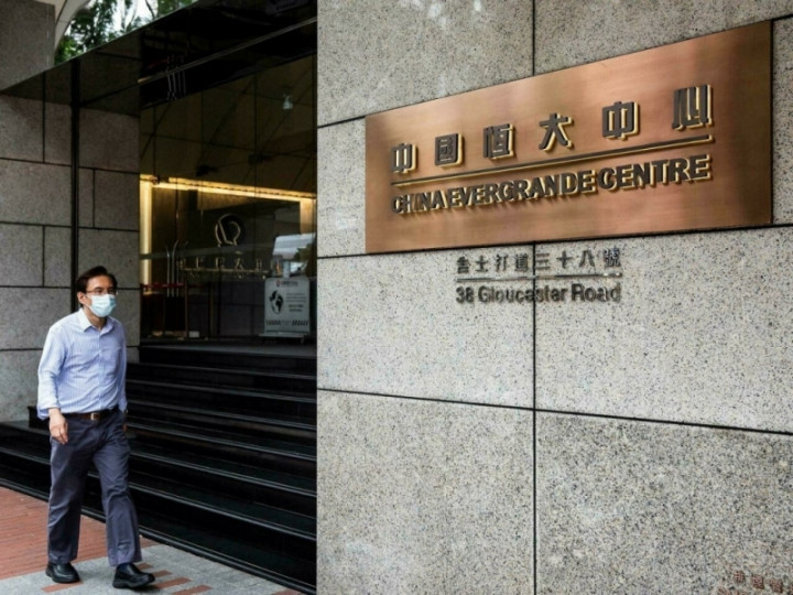 Chairman Evergrande Yakin Keluar dari Momen Tergelap