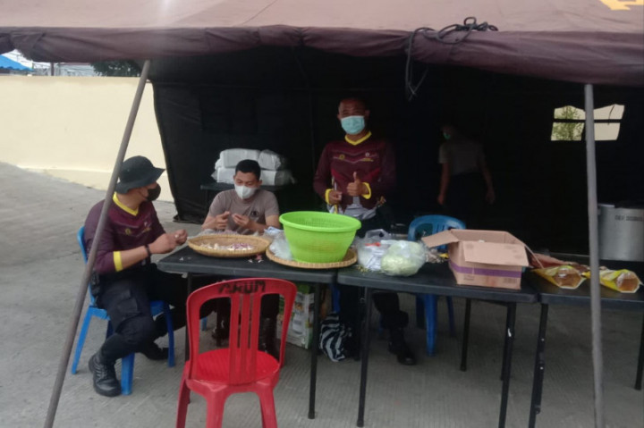 Polres Purbalingga Dirikan Dapur Umum untuk 90 Siswa Positif Covid-19