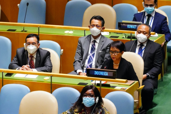 RI Serukan Pemberian Bantuan Covid-19 untuk Etnis Rohingya di Bangladesh