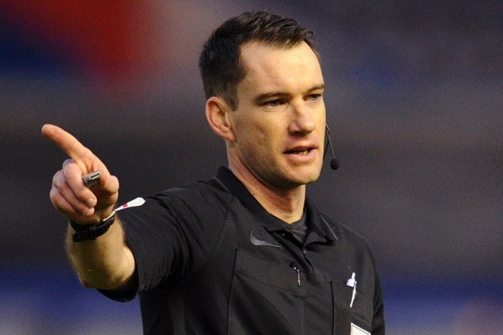 Siapa Jarred Gillett? Wasit Asing Pertama di Liga Primer Inggris