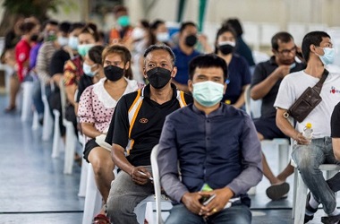 Thailand Bertekad Suntikkan 1 Juta Vaksin Covid-19 per Hari