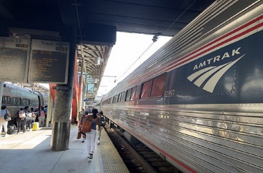 3 Orang Tewas dalam Kecelakaan Kereta Amtrak di Montana