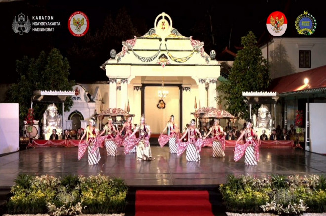 Pertunjukan wayang orang Gana Kalajaya mendapat sambutan baik masyarakat India, Indonesia, dan negara-negara lain. (KJRI Mumbai)