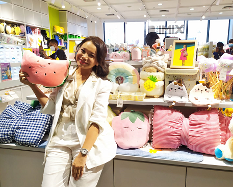 Gemar Koleksi Aksesori Korea, Rossa Resmi Join dengan Ximivogue