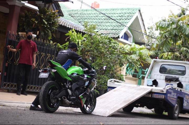 Layanan Towing Motor 24 Jam Bikin Touring Makin Nyaman