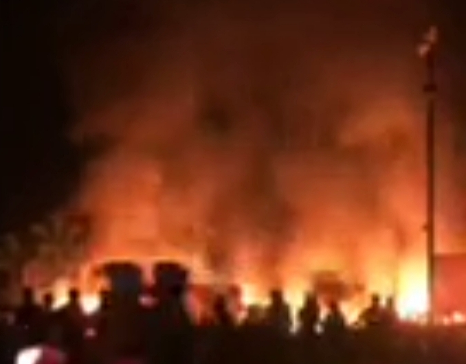 6 Lapak PKL di Kota Sorong Ludes Terbakar