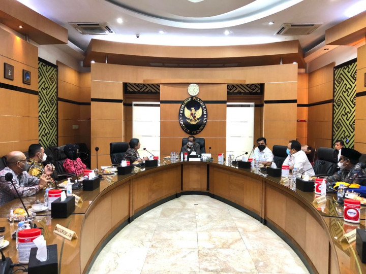 NasDem Perjuangkan Gelar Pahlawan Nasional untuk Syaikhona Kholil