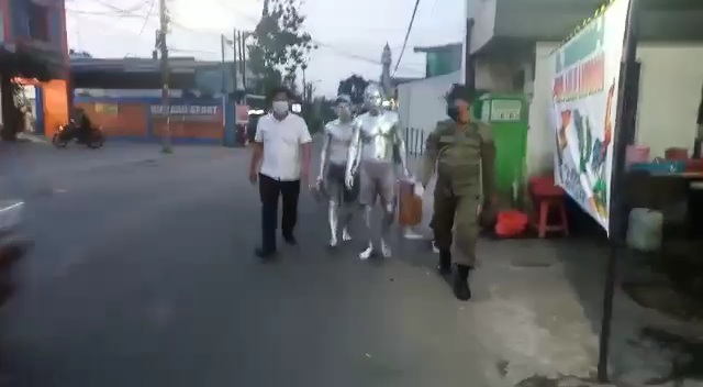 Pasutri 'Korlap' Manusia Silver di Tangsel Menghilang