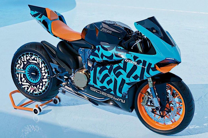 Tampil Unik Ducati Panigale dengan Rotiform AeroDisc