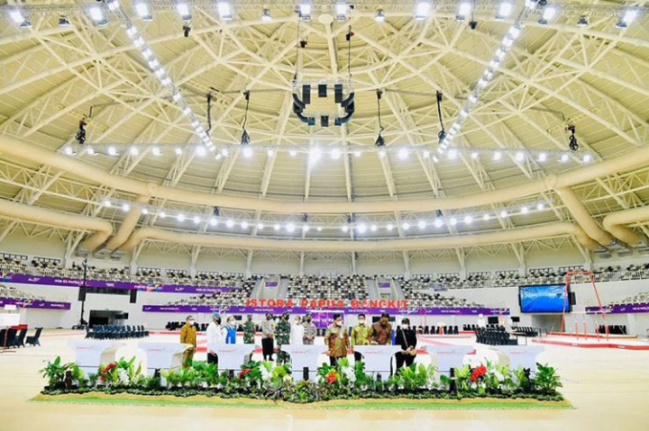 Presiden Jokowi Resmikan Tujuh Venue PON XX Papua