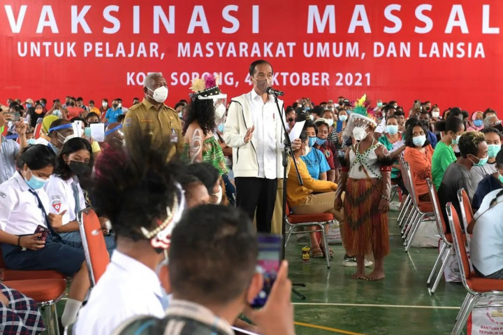 Jokowi Apresiasi Antusiasme Masyarakat Papua Barat Ikuti Vaksinasi