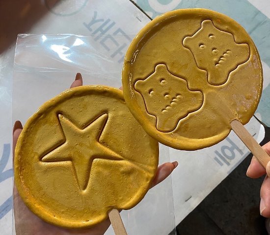 Squid Game Meroket, Penjual Permen Dalgona pun Panen