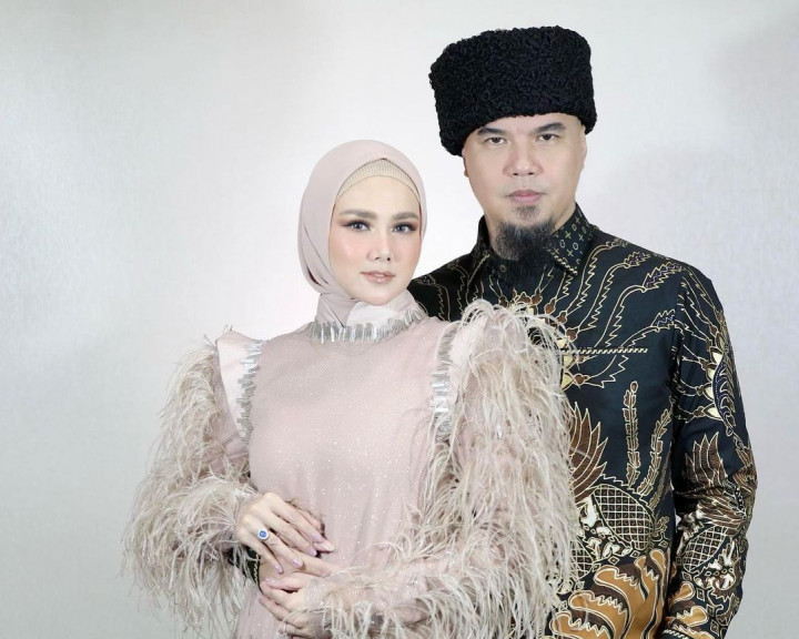 Mulan Ikut Bantu Ahmad Dhani Biayai Janda Korban Kecelakaan Dul Jaelani