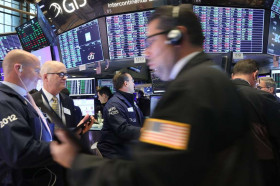 Wall Street Kembali Terseret Aksi Jual Saham Teknologi