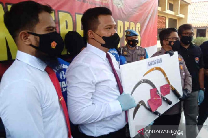 7 Anggota Geng di Cirebon Ditangkap Usai Aksi Saling Lapor